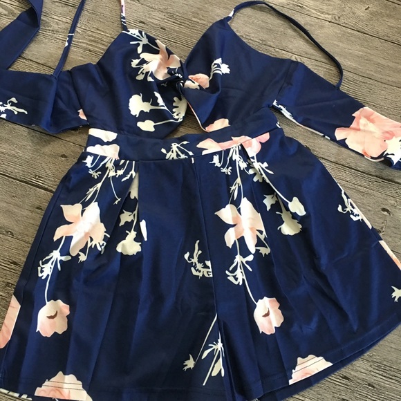 💕💕My Sunshine Sexy Floral Romper - Picture 7 of 8